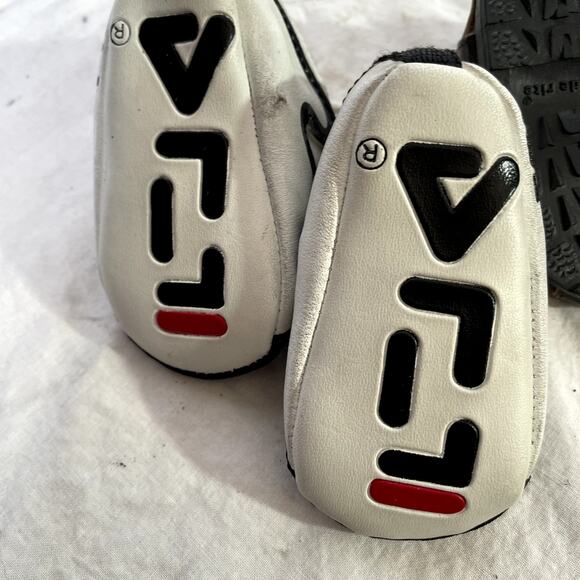 lot of 2 Pair Baby Infant shoes size 2 FILA and Stride Rite Leather  sneakers - Picture 3 of 11